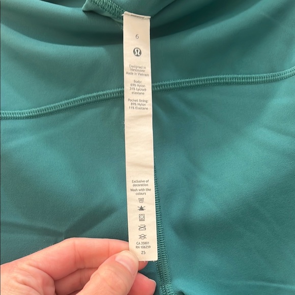 Lululemon Teal Align Cropped Leggings - Picture 2 of 6